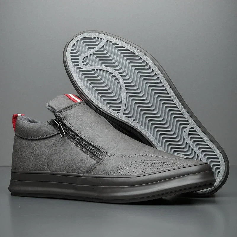 BROOKS LEATHER SNEAKERS